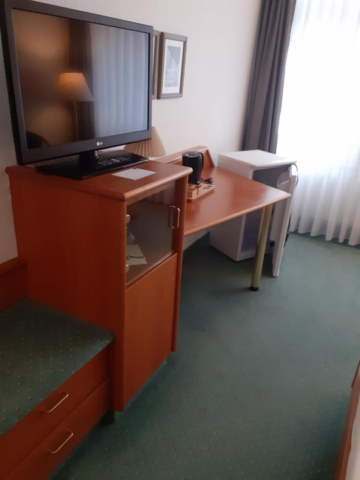 Hotel Kaiserhof فرستيتفالد المظهر الخارجي الصورة